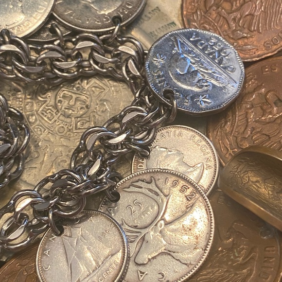 Sterling charm bracelet . 69 grams - Picture 9 of 12